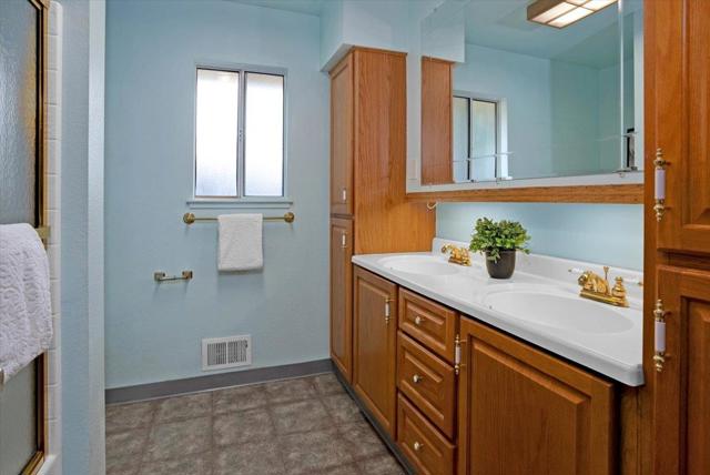 18654 Aspesi Drive, Saratoga CA: https://media.crmls.org/mediaz/4f108fca-9640-430c-b60b-ce9858c51dfa.jpg