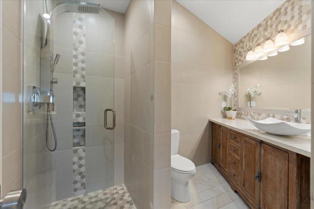 433 Seaview Drive, Aptos CA: https://media.crmls.org/mediaz/4f10f960-b3ae-4a92-bee3-ef927fab9c68.jpg