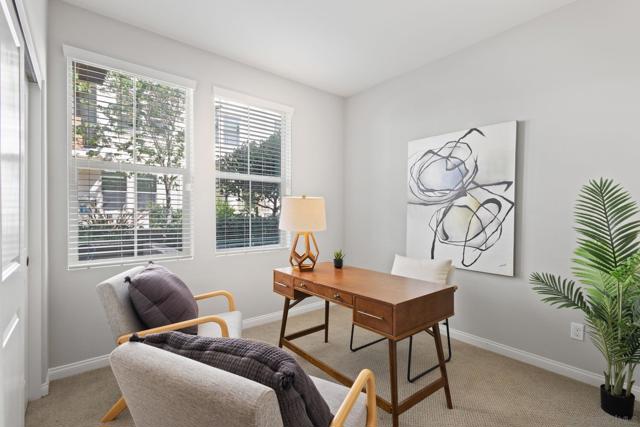 16206 Veridian Cir, San Diego CA: https://media.crmls.org/mediaz/4f11281b-540c-4f4f-a1b4-2a41702f95cb.jpg