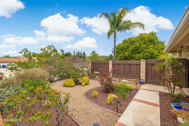 3384 Radcliffe Road, Thousand Oaks CA: https://media.crmls.org/mediaz/4f114de7-c182-44e5-855b-1ee66ceca366.jpg