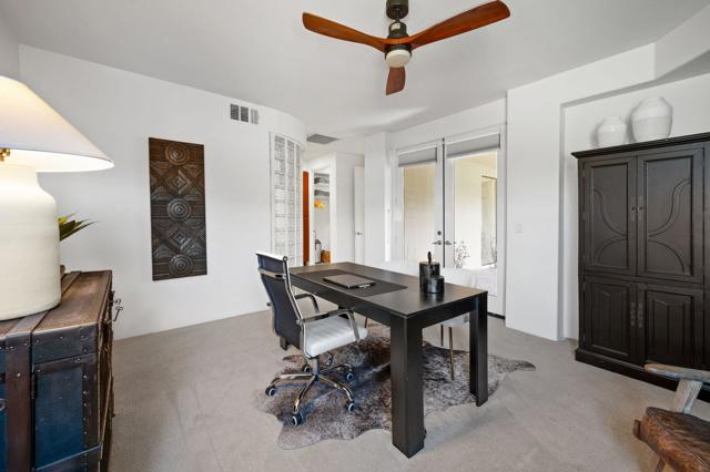 50380 Via Serenidad, La Quinta CA: https://media.crmls.org/mediaz/4f124f44-29d6-4371-9c5e-e3accff76c88.jpg