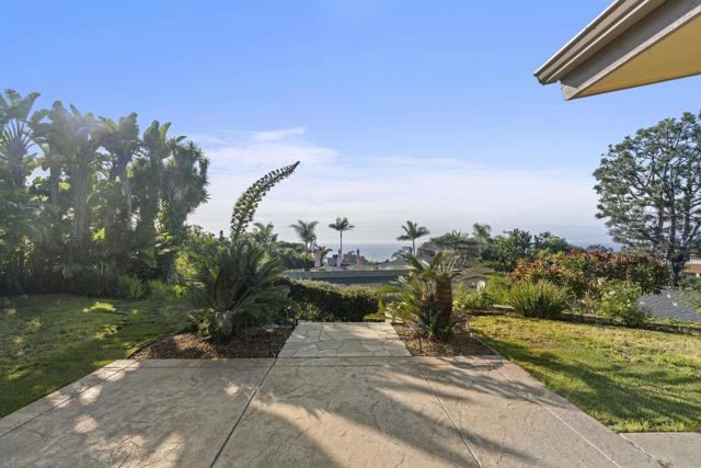 Detail Gallery Image 38 of 54 For 425 11th St, Del Mar,  CA 92014 - 3 Beds | 2 Baths