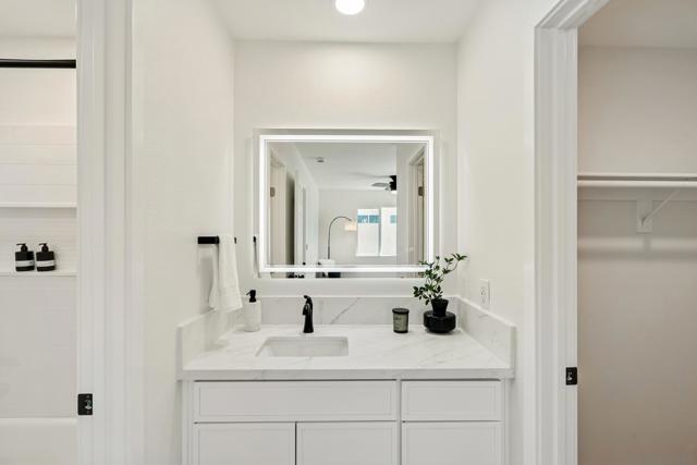 6492 6494 Lanston St., San Diego CA: https://media.crmls.org/mediaz/4f14908a-6bb1-498c-8a83-45ecf41f6540.jpg