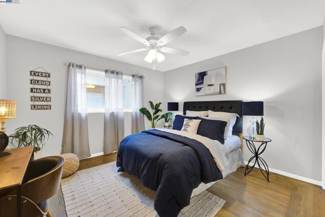 Image 16 of 32 For 3627 Loma Vista Ave