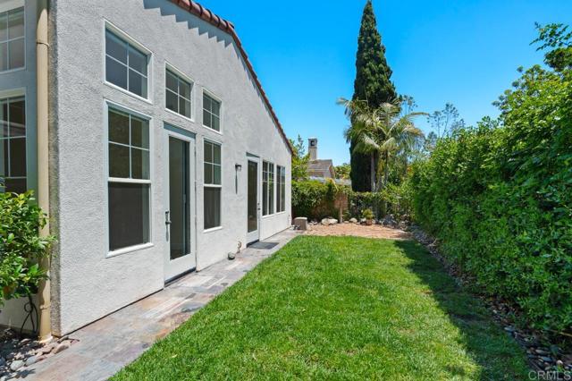 Detail Gallery Image 56 of 75 For 2327 Falkirk Row, La Jolla,  CA 92037 - 3 Beds | 3/1 Baths
