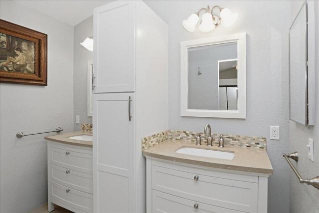 41521 Woodhaven Drive E, Palm Desert, CA 92211