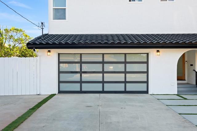 Image 4 of 57 For 6011 Lomond Drive