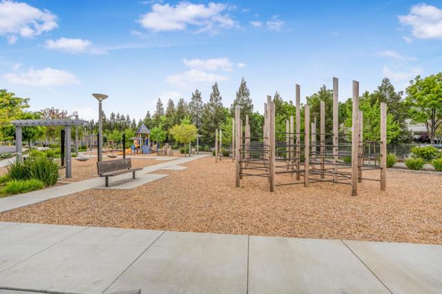 6823 Vector Court, San Jose CA: https://media.crmls.org/mediaz/4f193d2d-f843-4885-9260-426623ec5664.jpg