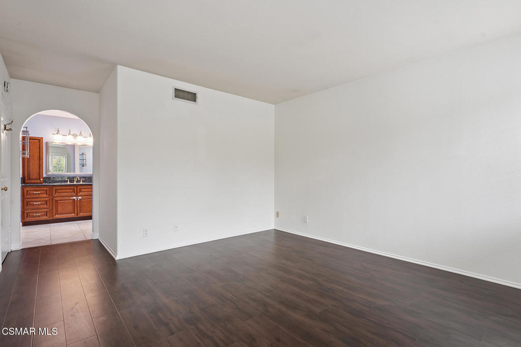 MLS #225004275 img 28