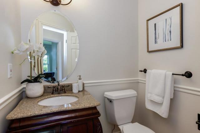 510 Oak Park Way, Redwood City CA: https://media.crmls.org/mediaz/4f1ac6bb-9493-499b-a17f-f85bd23d73f6.jpg
