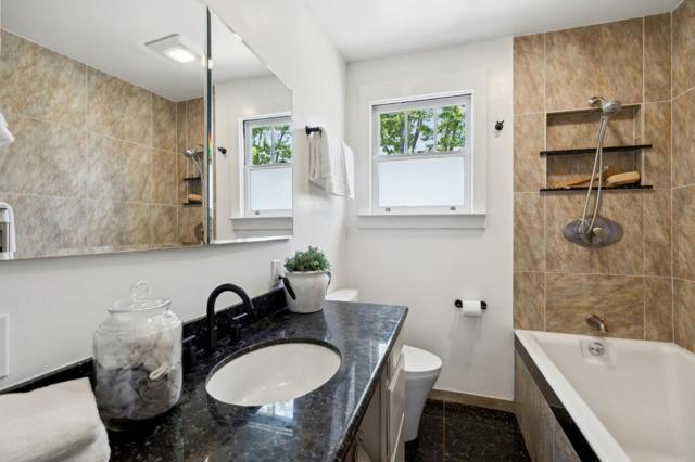 2200 Hillside Drive, Burlingame CA: https://media.crmls.org/mediaz/4f1b2720-1e0a-4176-bf3f-0cc2a5ece516.jpg