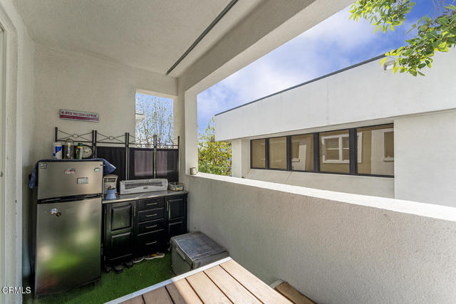Detail Gallery Image 11 of 27 For 1736 Cayton Loop, West Covina,  CA 91790 - 2 Beds | 2/1 Baths