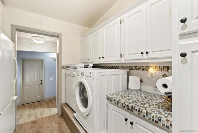 10505 Valle Vista Rd, Lakeside CA: https://media.crmls.org/mediaz/4f1c3acd-32f2-4610-a030-5b2b5b670ca3.jpg