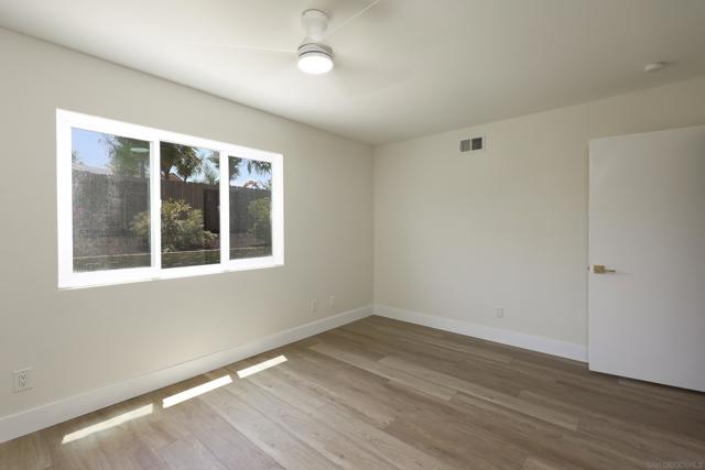 7587 Northrup Dr, San Diego CA: https://media.crmls.org/mediaz/4f1d76c7-b0ea-44e7-8557-68cb0a5d1ea6.jpg