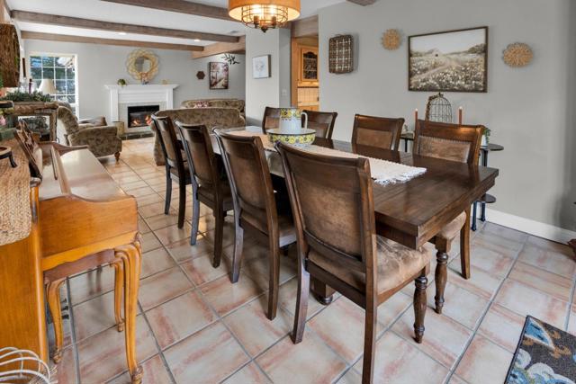 3225 Hillman Lane, Royal Oaks CA: https://media.crmls.org/mediaz/4f1dc93d-a478-4738-a6d0-502b1bb2809e.jpg