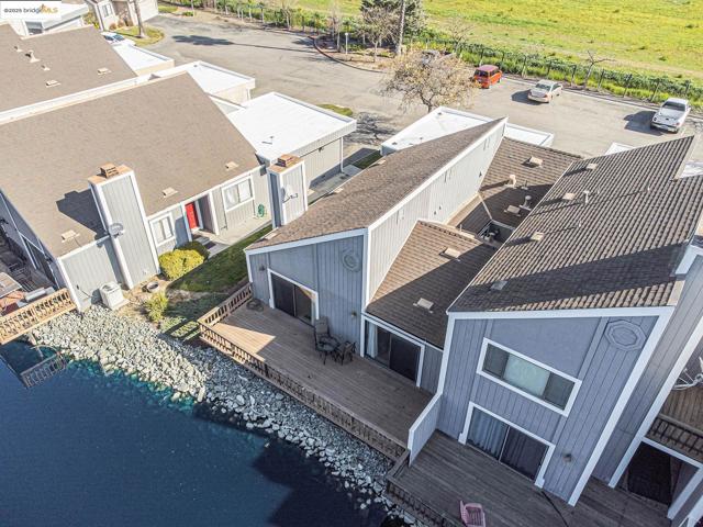 2013 Sand Point Rd, Discovery Bay CA: https://media.crmls.org/mediaz/4f1dfbe5-0af7-4eca-a7ba-6fa80ae41fba.jpg