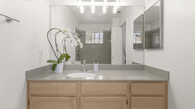 3659 S Bascom Avenue, Campbell CA: https://media.crmls.org/mediaz/4f1e8b9c-c62f-4376-8db6-f8ef62ebce74.jpg