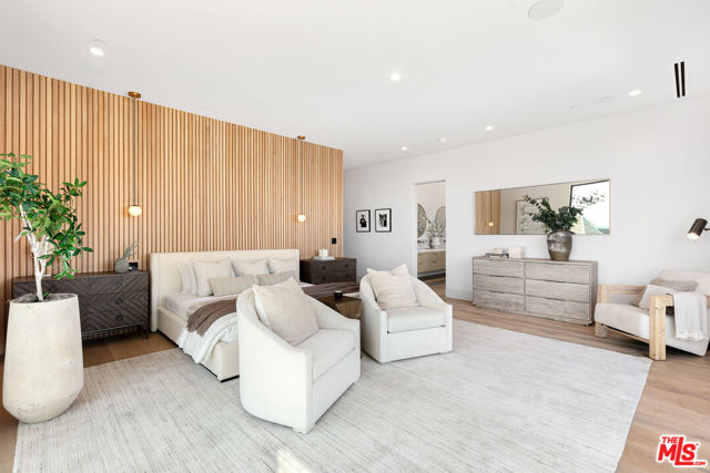 1822 N Vista Street, Los Angeles CA: https://media.crmls.org/mediaz/4f1f5e68-6e91-4a23-842e-db2b82360f79.jpg