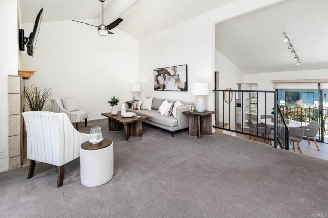 Detail Gallery Image 3 of 27 For 7321 Alicante Rd a,  Carlsbad,  CA 92009 - 2 Beds | 2/1 Baths
