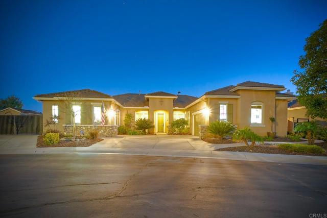 2682 Dundee Glen, Escondido CA: https://media.crmls.org/mediaz/4f20fd6f-c331-4c75-afb2-99f1a65a3bbb.jpg