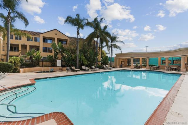 3927 Nobel Dr, San Diego CA: https://media.crmls.org/mediaz/4f21c320-86fa-4f5a-8bec-b7fd65ea345f.jpg