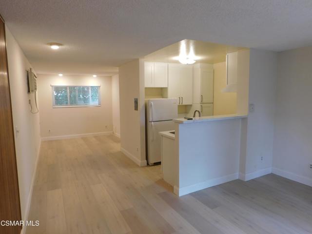 6213 Whitsett Avenue, North Hollywood CA: https://media.crmls.org/mediaz/4f21f45a-2d7c-4e7e-a923-ef14a428a37b.jpg