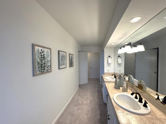 304 12th Street, Montara CA: https://media.crmls.org/mediaz/4f220bf7-90d5-4e31-b2f2-434486baf4fa.jpg