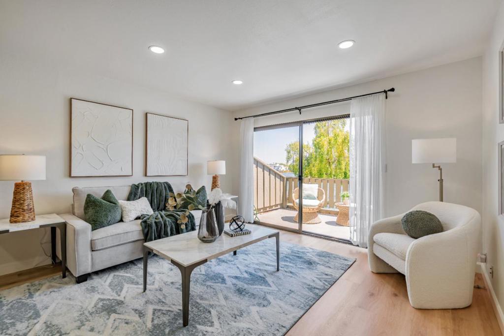 843 Juno Lane