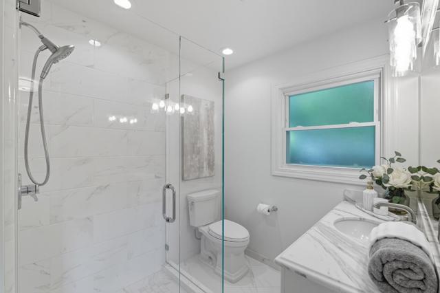 1463 Greenwood Avenue, San Carlos CA: https://media.crmls.org/mediaz/4f23834a-79b4-4688-847b-a896f84e61d0.jpg