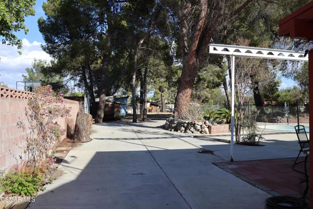 43236 W 20th W Street, Lancaster CA: https://media.crmls.org/mediaz/4f23f93c-990e-42f8-8a14-289c045d8e71.jpg