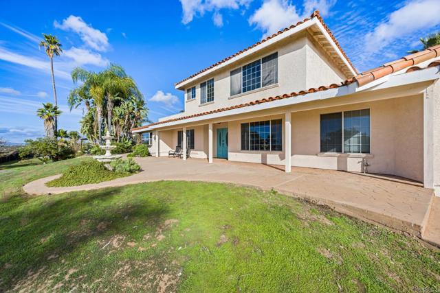 Detail Gallery Image 52 of 61 For 330 Skyline, Vista,  CA 92084 - 5 Beds | 4 Baths