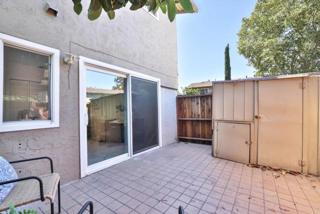 5388 Fig Grove Court, San Jose CA: https://media.crmls.org/mediaz/4f24a2e3-7e26-426f-9a48-a72c27f4db90.jpg
