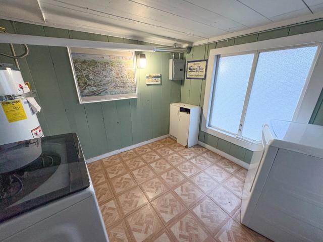 8787 Highway 9, Ben Lomond CA: https://media.crmls.org/mediaz/4f24e74f-8a12-436c-8382-711606b823cf.jpg