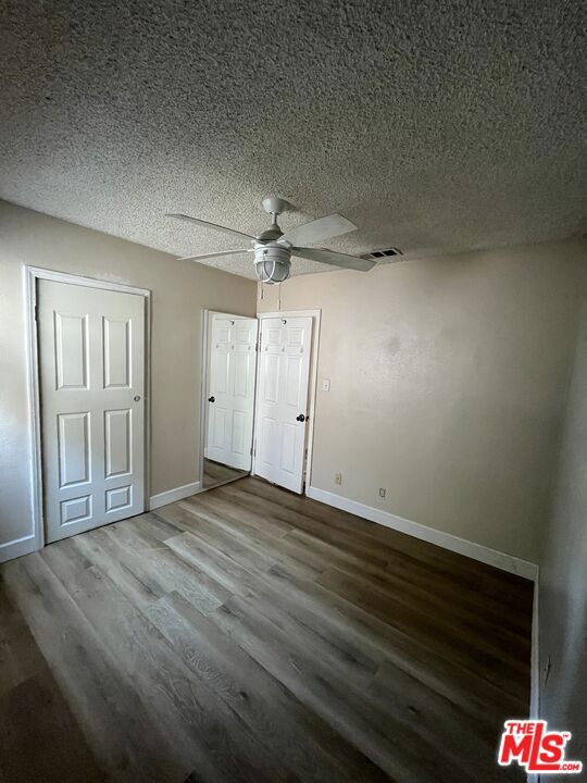 7516 Whitaker Avenue, Van Nuys CA: https://media.crmls.org/mediaz/4f252e11-9bbc-425f-bb4f-8eb0af585fcf.jpg