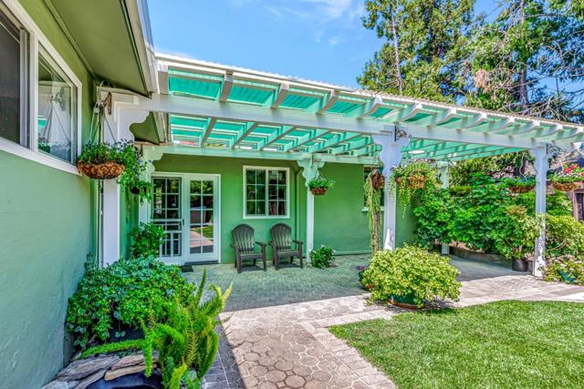1139 W Parr Avenue, Campbell CA: https://media.crmls.org/mediaz/4f2609c1-2419-4b66-8b30-086b283e4aef.jpg