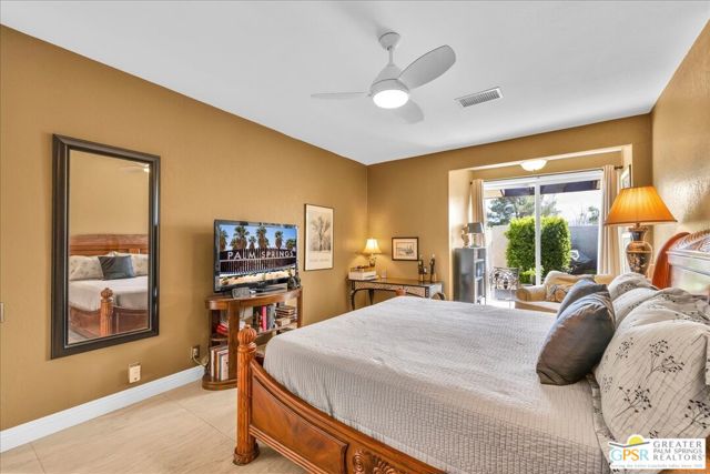 1254 E Andreas Road, Palm Springs CA: https://media.crmls.org/mediaz/4f26ad30-d3c8-4d70-9f30-2d451c63a38b.jpg