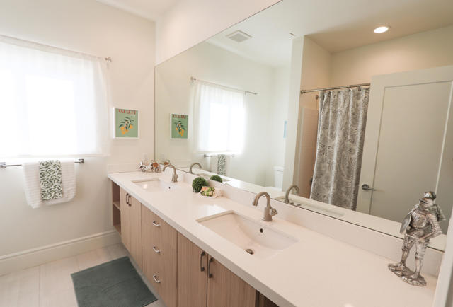 64977 Barnes Court, Desert Hot Springs CA: https://media.crmls.org/mediaz/4f275b98-2733-43a5-94e0-234d3c2b55e8.jpg