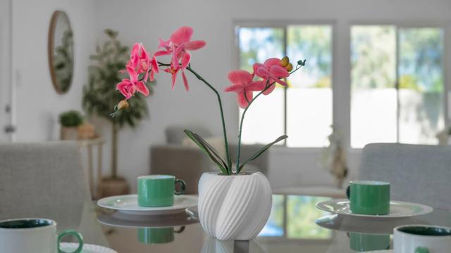 2582 Tosca Way, San Jose CA: https://media.crmls.org/mediaz/4f27982e-1b4e-48dd-9704-15249a4a184c.jpg