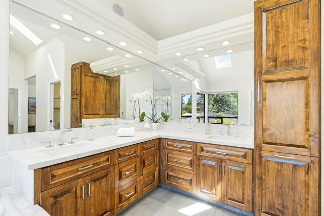 321 Pine Forest Drive, Aptos CA: https://media.crmls.org/mediaz/4f27a620-46f9-4285-9407-b37751631bc0.jpg