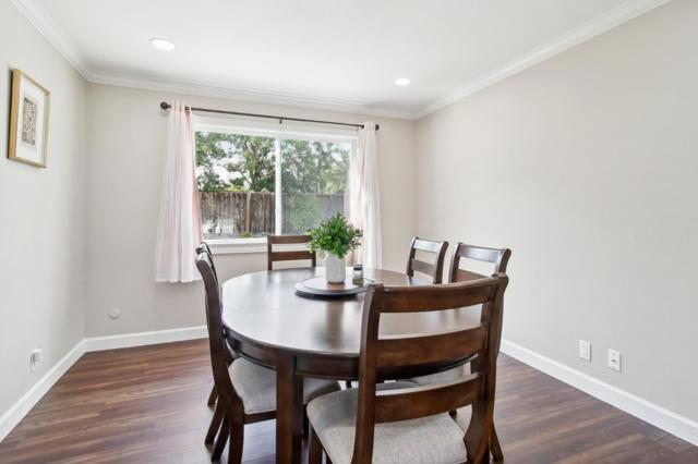 Image 19 of 69 For 10703 Pebble Place