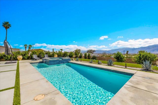 Image 7 of 41 For 11635 Upland Way