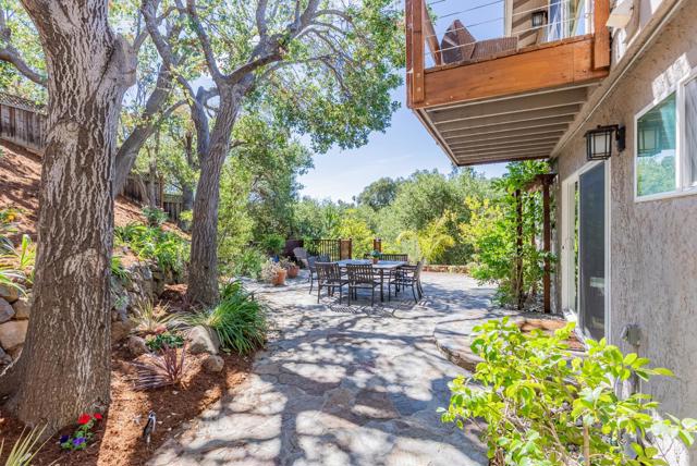 893 Madonna Way, Los Altos CA: https://media.crmls.org/mediaz/4f2b8b2a-68c4-4b68-aef1-8fb8fac5f216.jpg