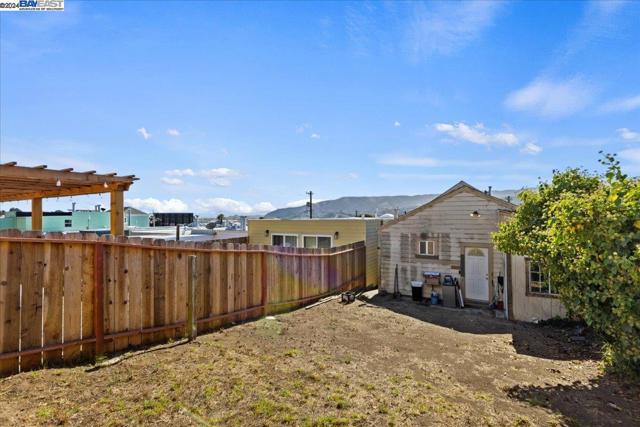 46 Arleta Ave, San Francisco, California 94134, ,Multi-Family,For Sale,Arleta Ave,41078117