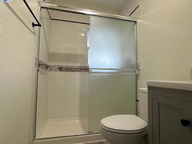 2441 Glenlock St, San Pablo CA: https://media.crmls.org/mediaz/4f2d2a4f-179e-4d02-bc46-48aa3fc8fab3.jpg