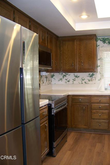 40036 Village 40, Camarillo CA: https://media.crmls.org/mediaz/4f2e7f7b-9aa4-40fc-b610-9b7c94ca4d0d.jpg