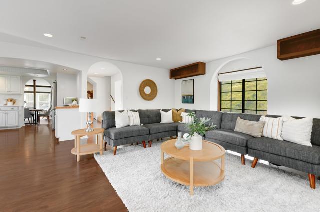 Detail Gallery Image 6 of 40 For 2278 Bautista Ave, Vista,  CA 92084 - 4 Beds | 2 Baths