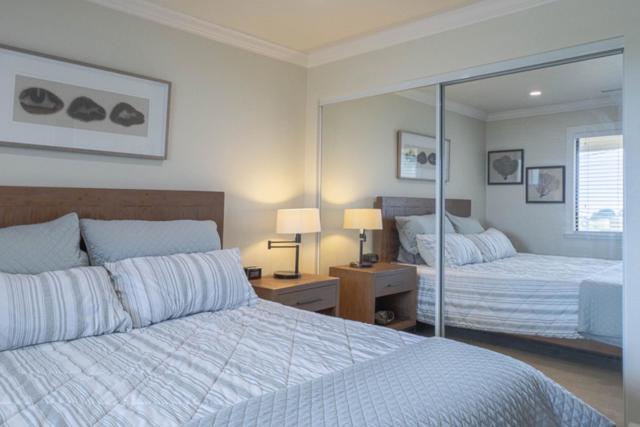 585 Laine Street, Monterey CA: https://media.crmls.org/mediaz/4f2f1368-ec30-41bd-86fb-b8e90f2522e7.jpg