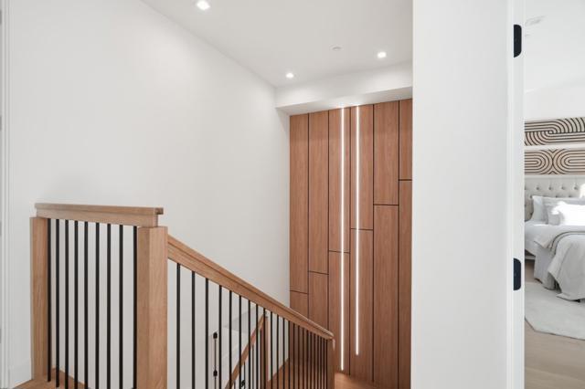 700 Farley Street, Mountain View CA: https://media.crmls.org/mediaz/4f2f140b-3b03-478b-82f3-1bff3ecfd3cc.jpg