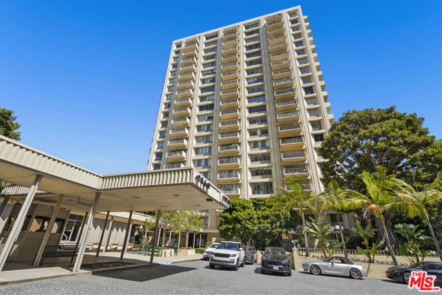 2170 Century Parkway, Los Angeles CA: https://media.crmls.org/mediaz/4f2fe6bc-115b-41a4-b1ae-91faed7ec235.jpg