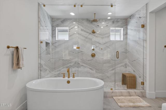 Detail Gallery Image 52 of 77 For 11862 N Hillsborough Ln, Porter Ranch,  CA 91326 - 5 Beds | 5/1 Baths